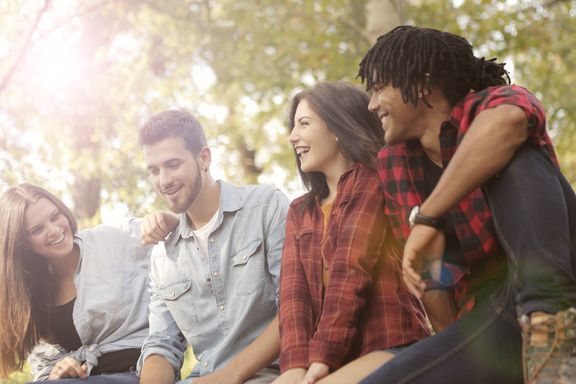 pexels freunde lachen funfacts1